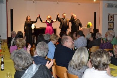 Großer Andrang und gute Stimmung beim Neujahrsessen